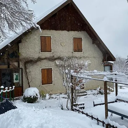 Maison D'exception Avec Etang Prive En Chartreuse Holiday home Saint-Pancrasse
